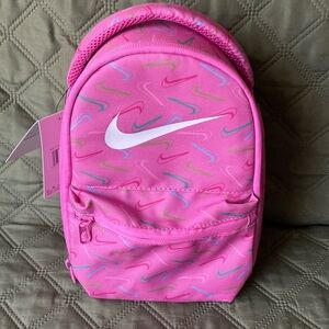 NWT NIKE INSULATED LUNCH BAG